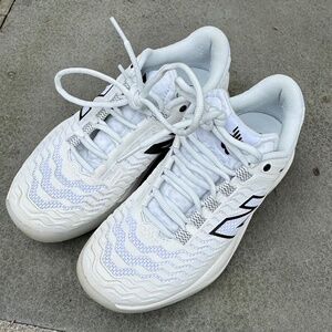 Barely Worn New Balance Fresh Foam X CT-Rally v2 Size 7 Tennis Sneakers